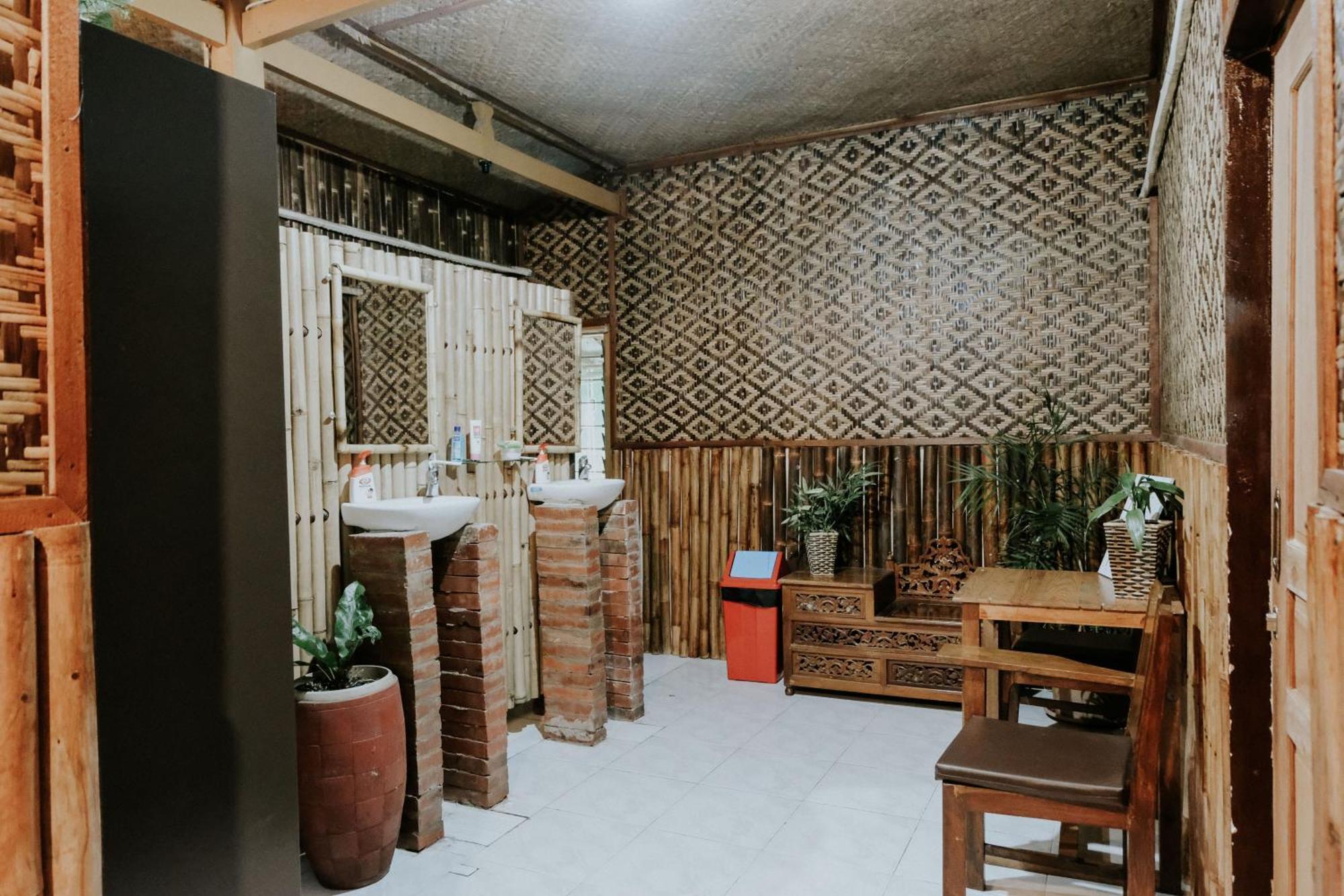 Glory Homestay Yogyakarta Exteriér fotografie